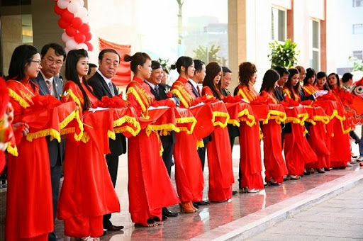 Dịch vụ cho thuê bộ cắt băng khánh thành