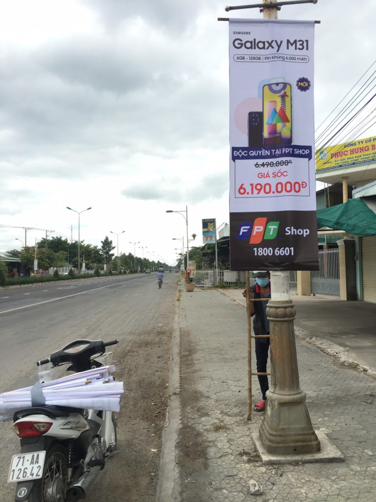 Quy định treo cờ phướn