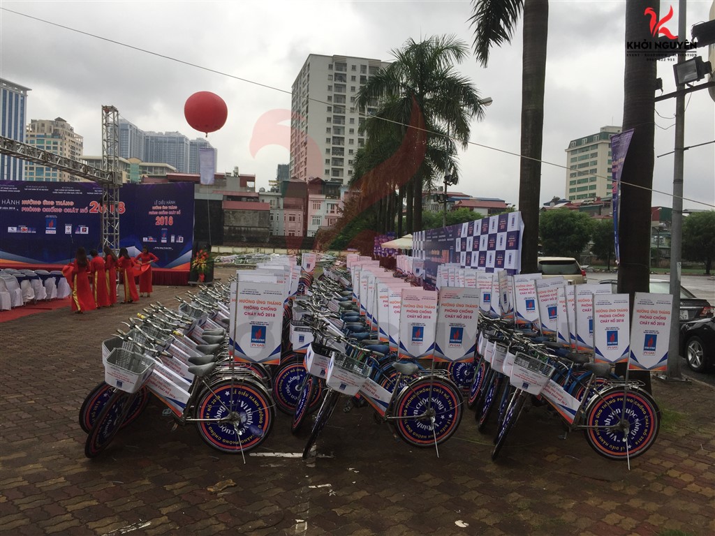 Tổ chức roadshow Tổ chức roadshow