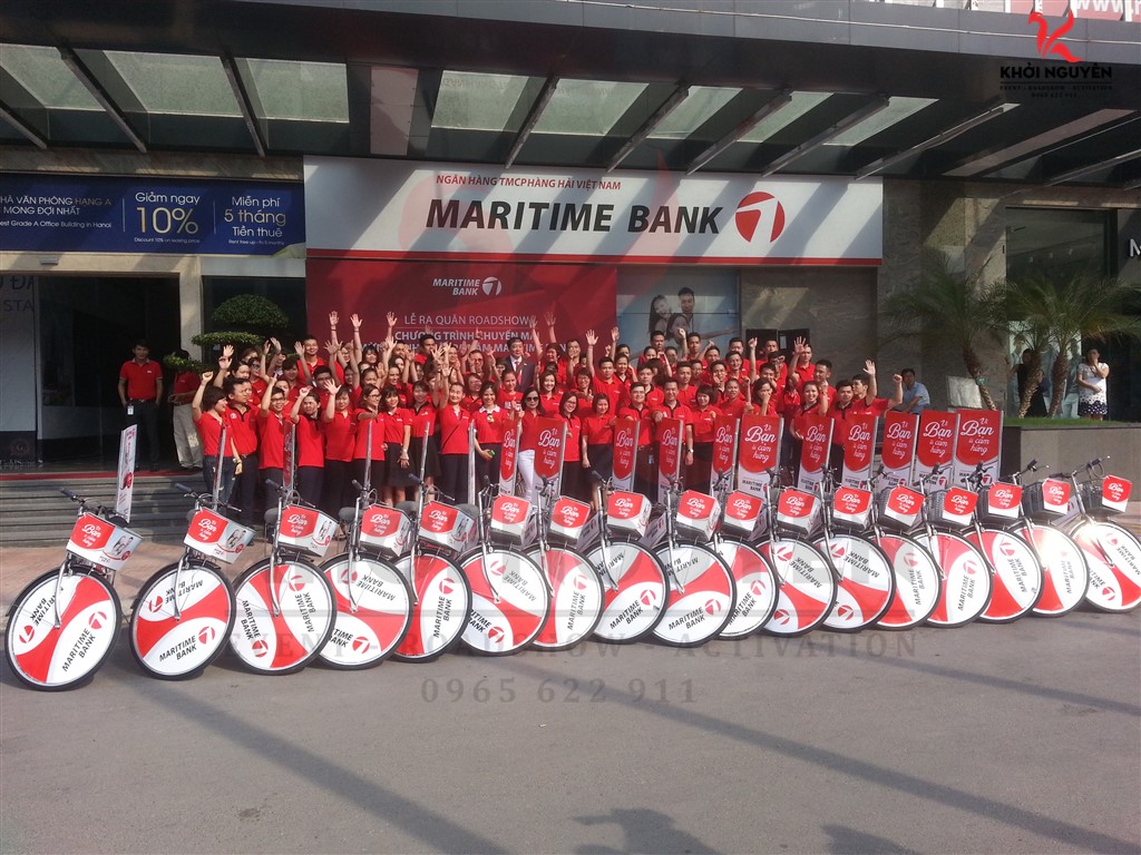 Tổ chức roadshow
