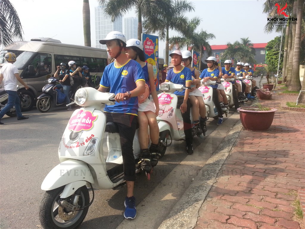 Tổ chức roadshow xe máy