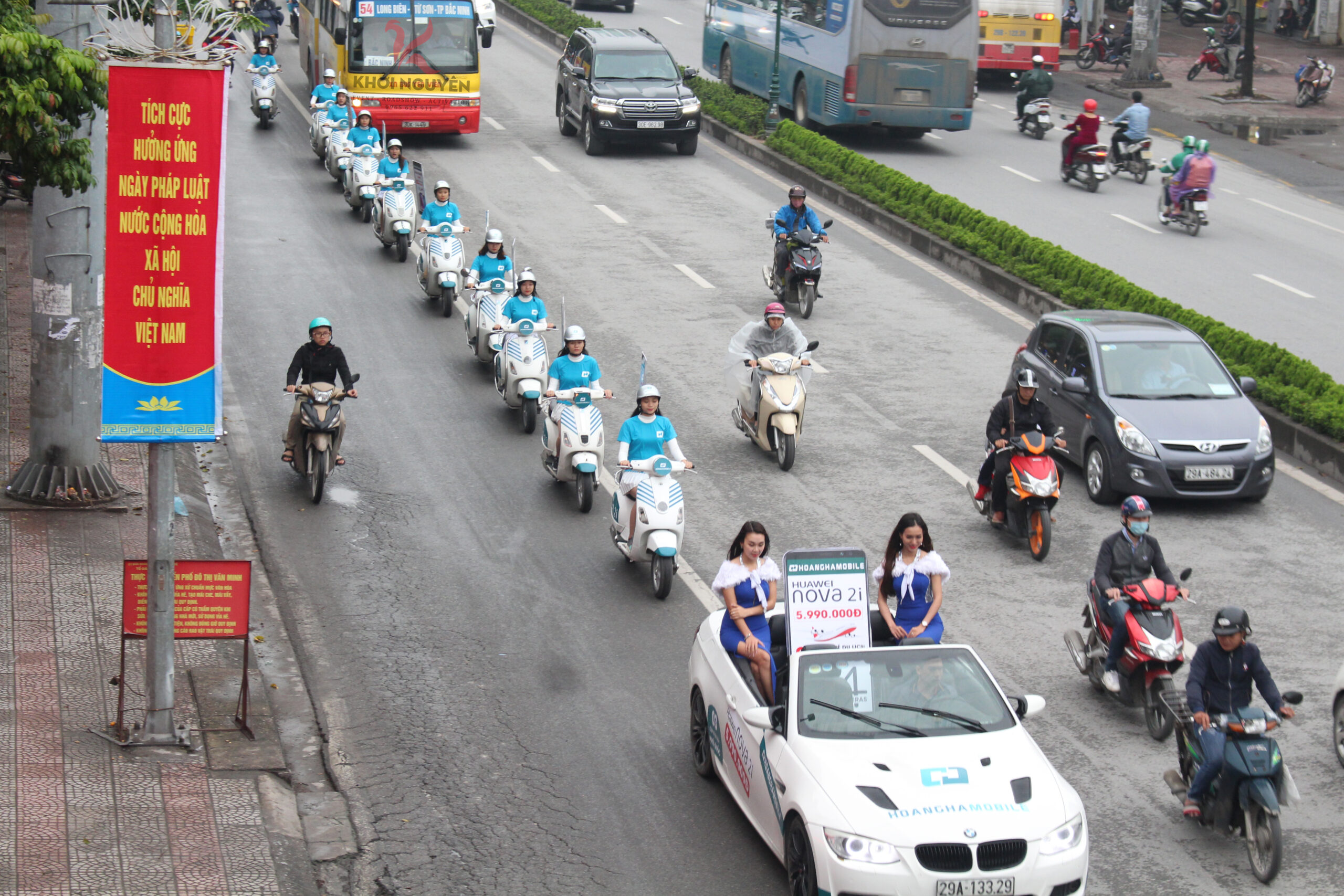 tổ chức roadshow xe máy