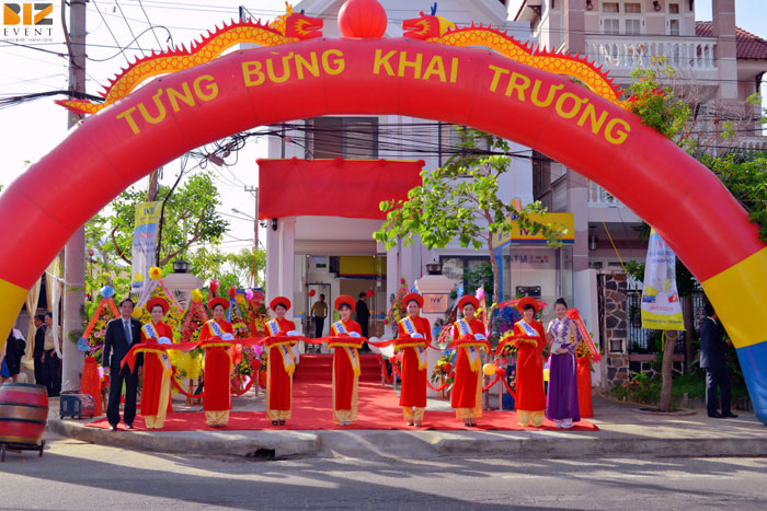 Rối hơi quảng cáo Rối hơi quảng cáo